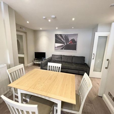 Stylish Apartments In Victoria & Westminster ลอนดอน ภายนอก รูปภาพ