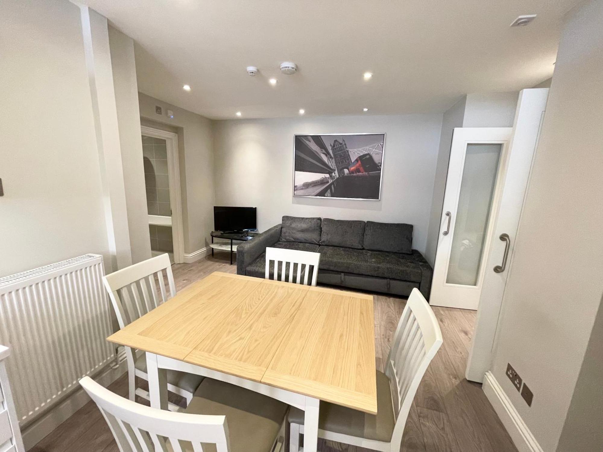 Stylish Apartments In Victoria & Westminster ลอนดอน ภายนอก รูปภาพ