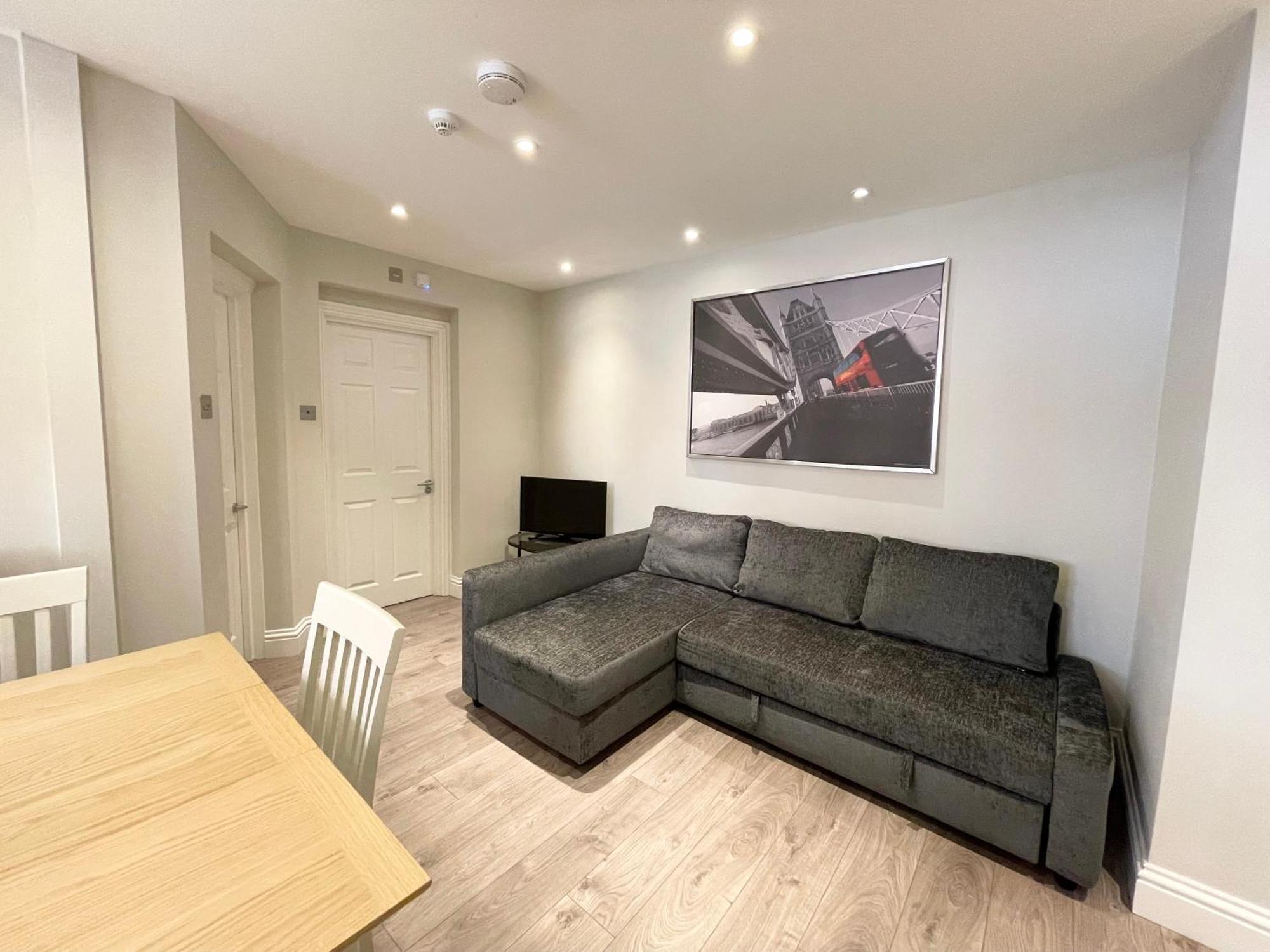 Stylish Apartments In Victoria & Westminster ลอนดอน ภายนอก รูปภาพ