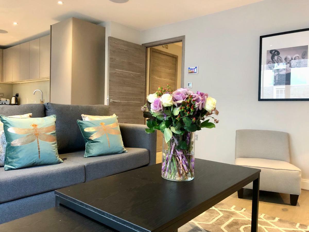 Stylish Apartments In Victoria & Westminster ลอนดอน ภายนอก รูปภาพ