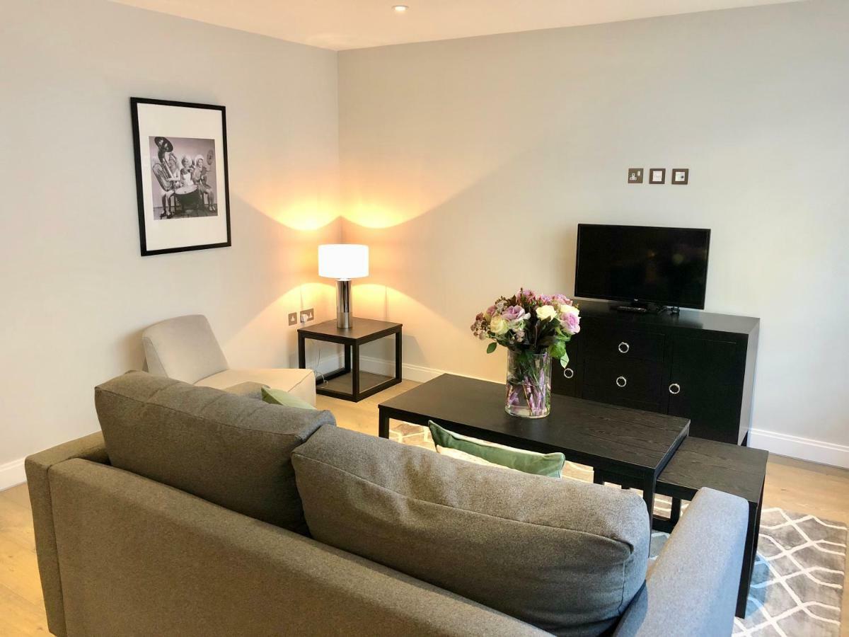 Stylish Apartments In Victoria & Westminster ลอนดอน ภายนอก รูปภาพ