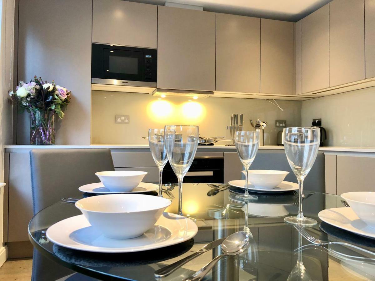 Stylish Apartments In Victoria & Westminster ลอนดอน ภายนอก รูปภาพ
